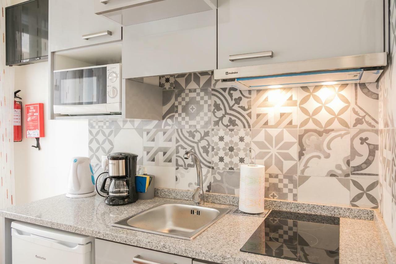 A Francos Burguer Station 2 Apartment Порто Екстериор снимка